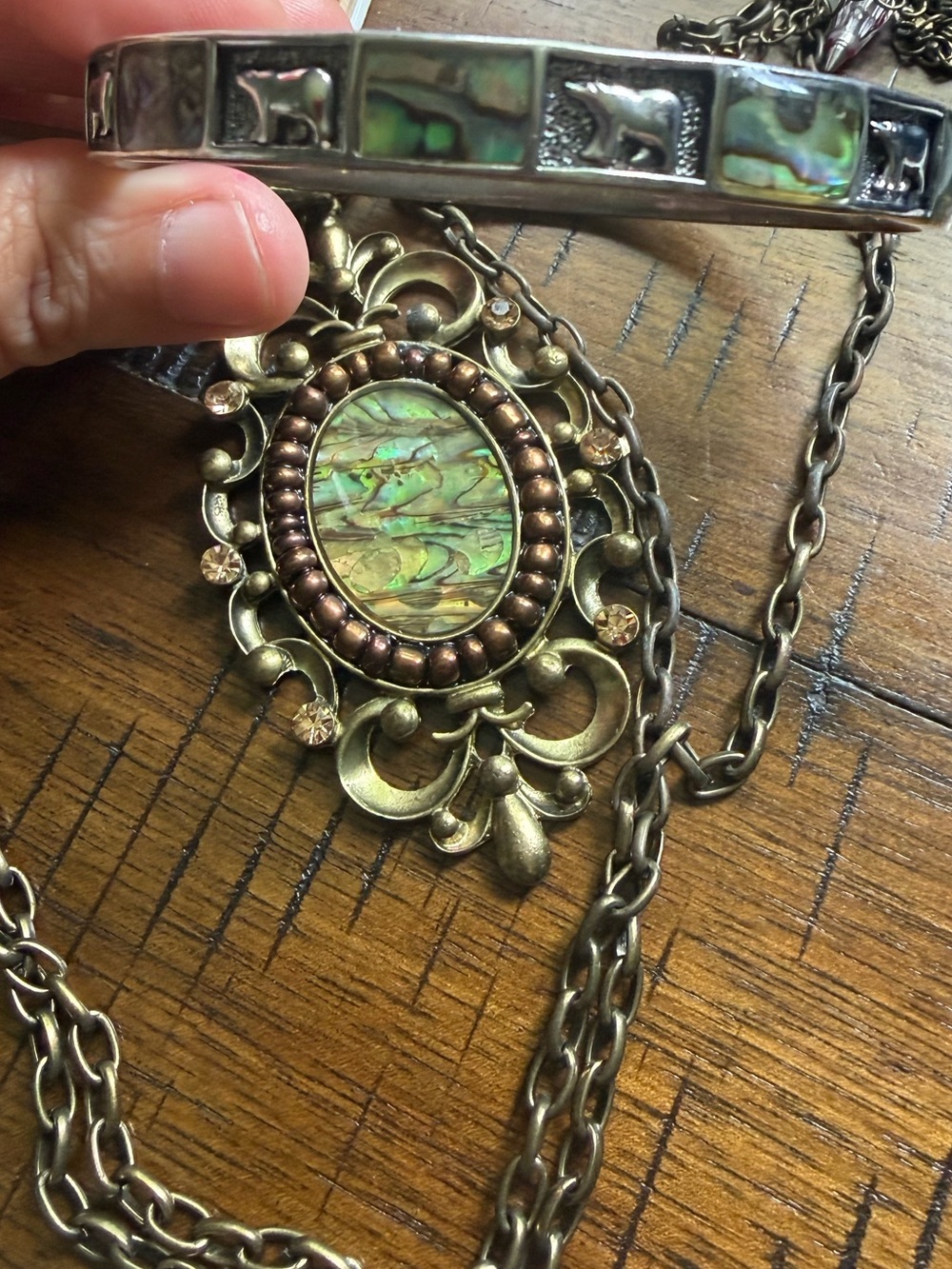 Abalone Inlay Pendant Necklace and Bangle Set - Green Iridescent